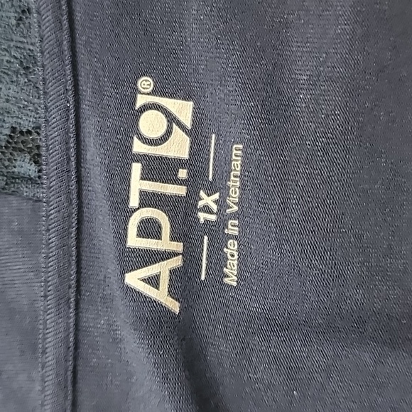 Apt 9 lace overlay navy short sleeve top, size 1X - Picture 5 of 9
